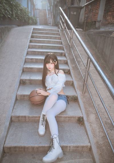 我被最想被拥抱的人给威胁了