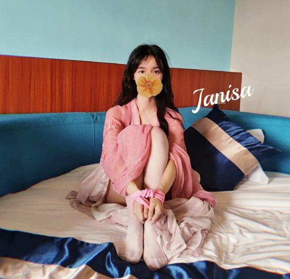 动漫美女下部隐私