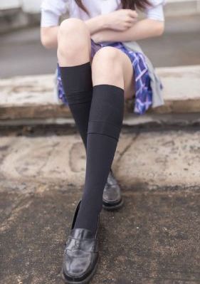 完美护士的不轨行为