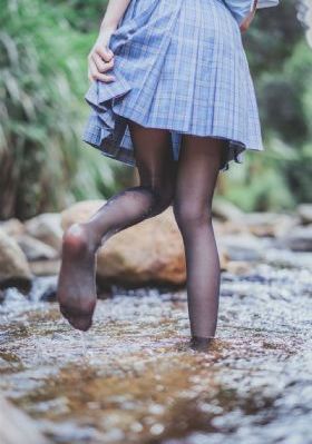 一个朋友的妈妈手机免费看片