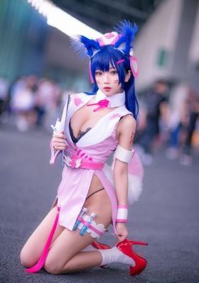 美女尿口免费看